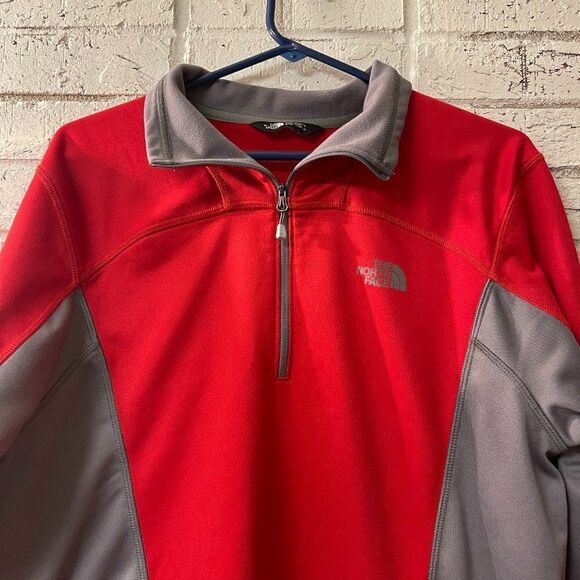 North Face Red Partial Zip Red Gray Pull Over - Picture 1 of 9